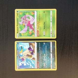 Radiant Hisuian Sneasler & Radiant Tsareena Pokemon Cards (NM)!